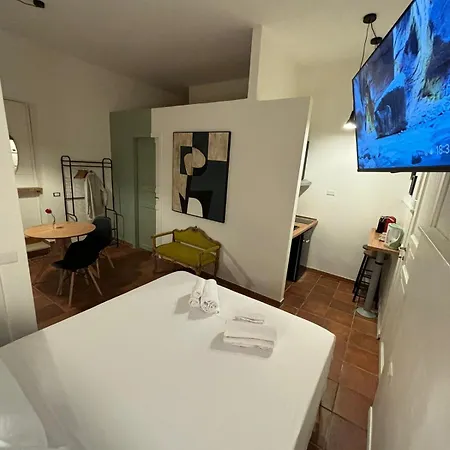 Apartman Flaminia's House San Pietro Station *